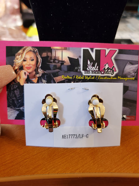 The LUXE CLASSIC NK WIDE HOOP EARRING (CLIP-ON)