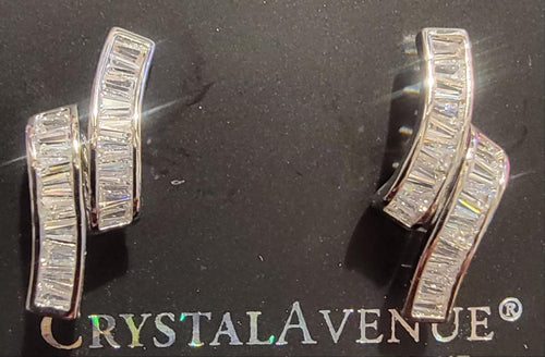 THE LUXE NK GLAM GIRL LUXURY JEWELRY COLLECTION - BAGUETTE STUD EARRINGS - ES77-10931