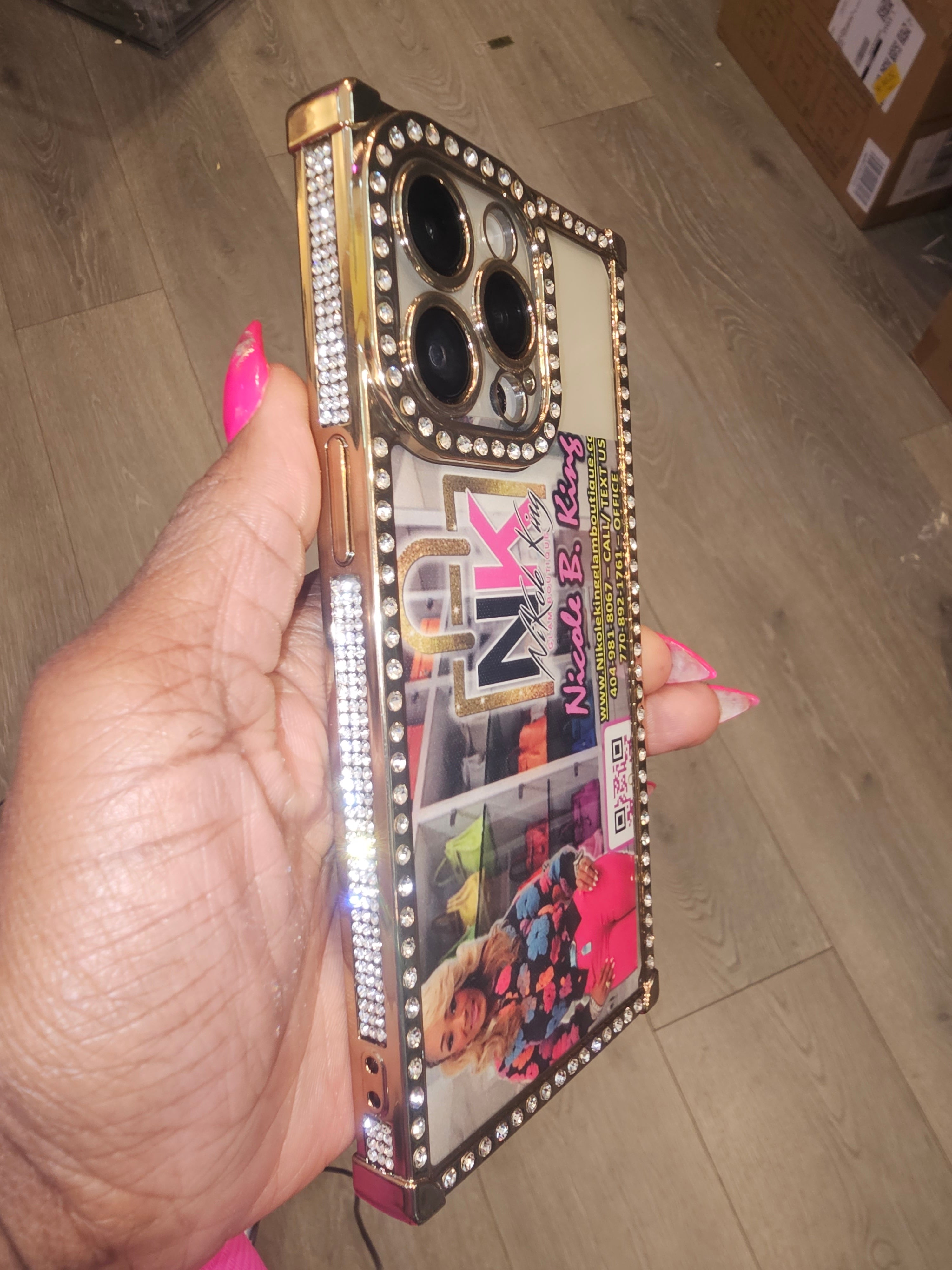 THE LUXE NK GLAM GIRL CELL PHONE CASE COLLECTION - GLAMOUR GIRL RHINESTONE CELL PHONE CASE