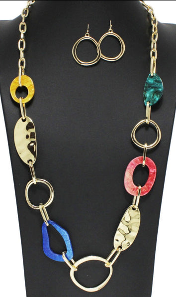 THE LUXE NK GLAM GIRL CLASSIC GEOMETRIC ACRYLIC NECKLACE- VOLUME 1