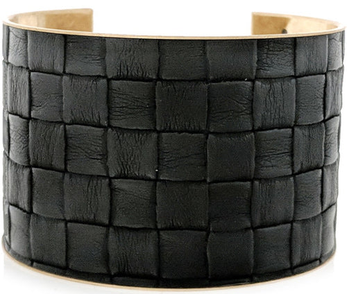 THE LUXE NK SQUARE EMBOSSED FAUX LEATHER CUFF BRACELET-BB02156