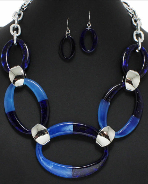 THE LUXE NK GLAM GIRL GEOMETRIC ACETATE NECKLACE-VOLUME 6