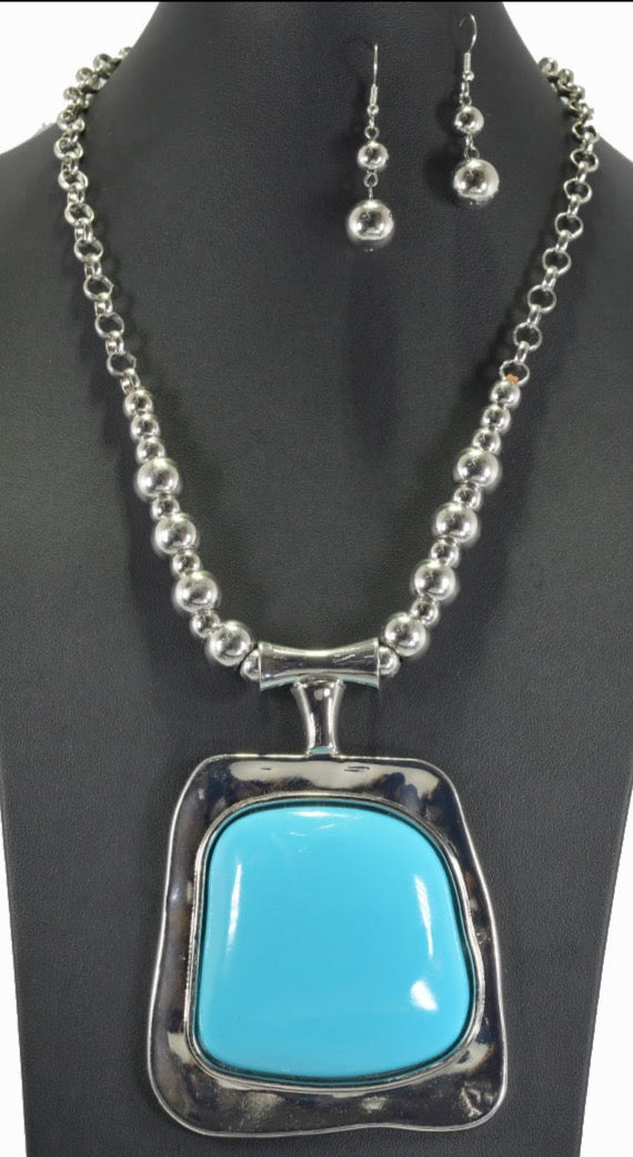 THE LUXE NK GLAM GEOMETRIC ACCENT BALL BEADED NECKLACE-YNE4880