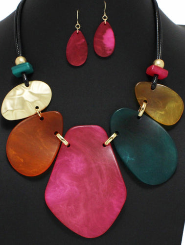 THE LUXE NK GLAM GIRL CLASSIC GEOMETRIC NECKLACE-YNE4900