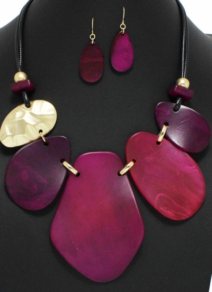 THE LUXE NK GLAM GIRL CLASSIC GEOMETRIC NECKLACE-YNE4900