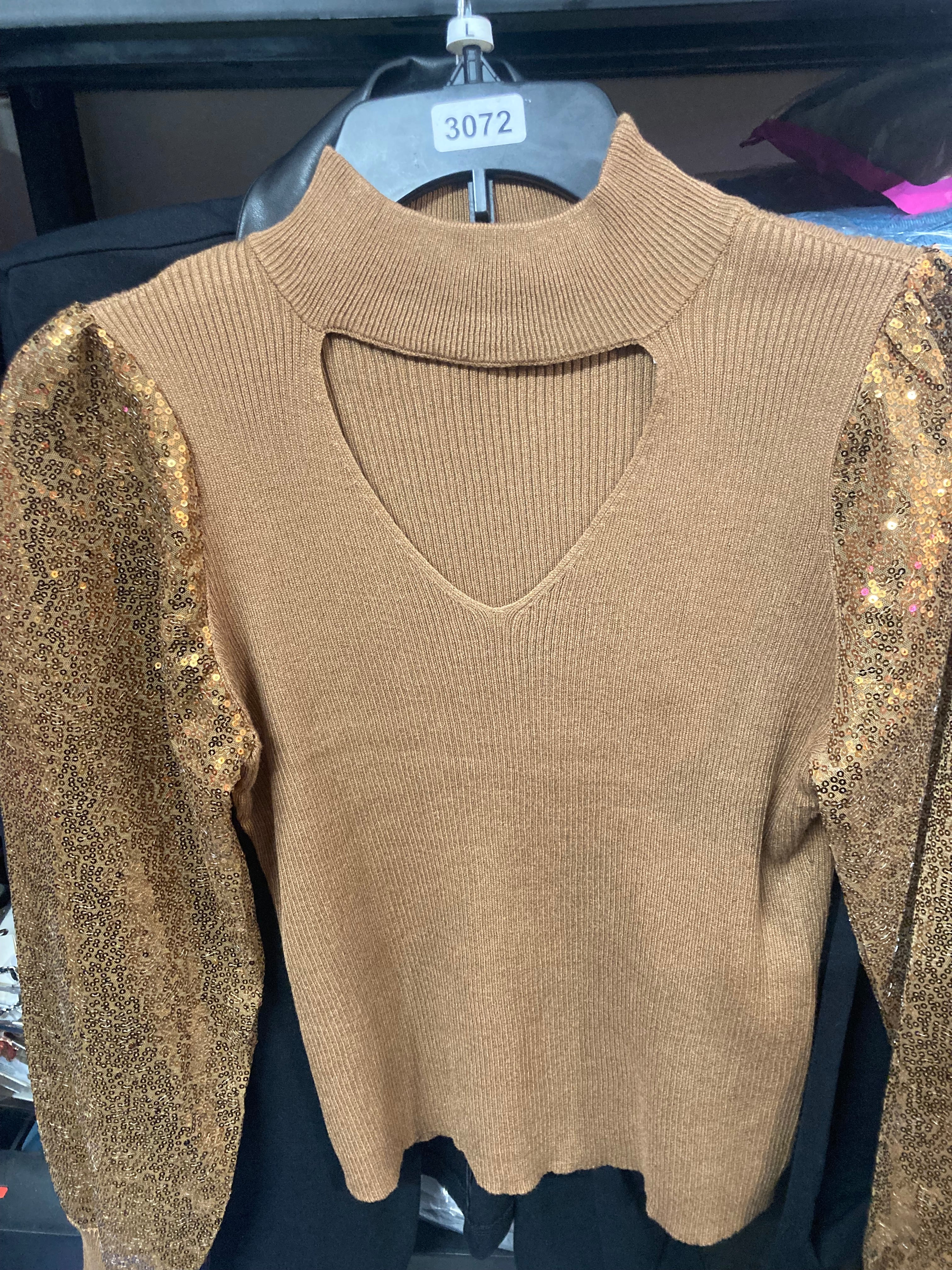 THE LUXE NK GLAM GIRL 2023 FALL COLLECTION - MISS OH SO PRETTY PUFF SLEEVE TOP - 4212