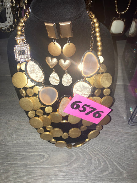 THE LUXE NK GLAM GIRL LUXURY JEWELRY COLLECTION - NIKOLE'S CUSTOM PRETTY PIECES - VOLUME 1