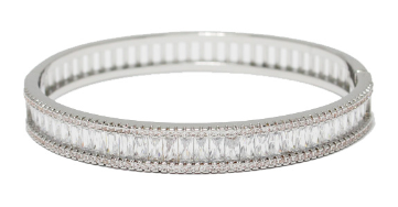 THE LUXE NK GLAM GIRL LUXURY DESIGNER JEWELRY COLLECTION - THE STAINLESS STEEL BAGUETTE BRACELET -