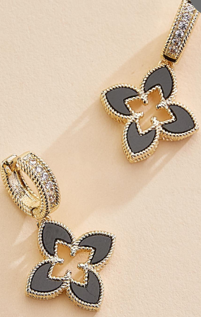THE LUXE NK GLAM GIRL LUXURY JEWELRY COLLECTION- BELT COLLECTION- CLOVER STUD EARRINGS/BRACELETS/NECKLACES