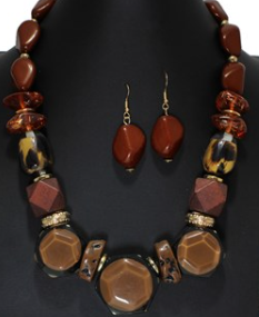 THE LUXE NK GLAM GIRL GEOMETRIC ACETATE NECKLACE-VOLUME 6