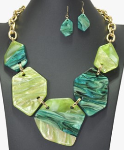 THE LUXE NK GLAM GIRL GEOMETRIC ACETATE NECKLACE-VOLUME 6