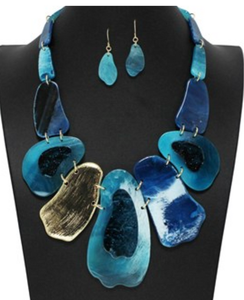 THE LUXE NK GLAM GIRL CLASSIC GEOMETRIC NECKLACE-YNE4900