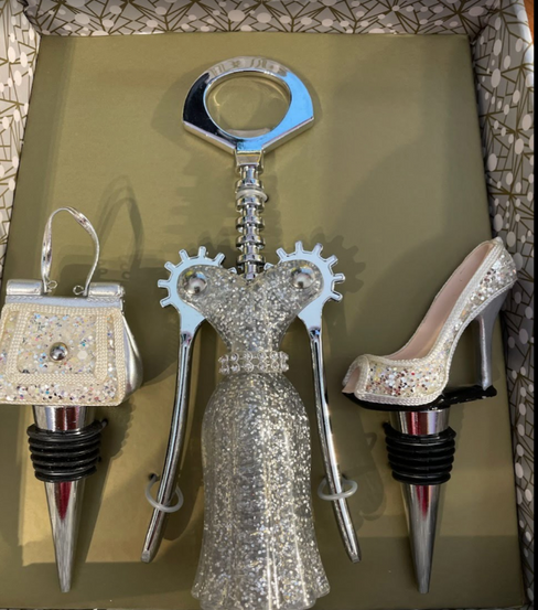 THE LUXE NK GLAM GIRL HOME/KITCHEN DECOR COLLECTIONS-WINE1