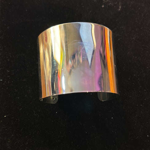 THE LUXE NK GLAM GIRL LUXURY JEWELRY COLLECTION - SIMPLE BUT ELEGANT METAL CUFF /BANGLE /BRACELETS - BG5336