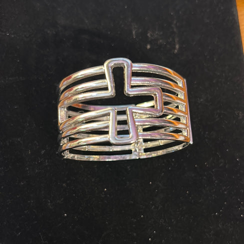 THE LUXE NK GLAM GIRL LUXURY JEWELRY COLLECTION - SIMPLE BUT ELEGANT METAL CUFF /BANGLE /BRACELETS - BG5336