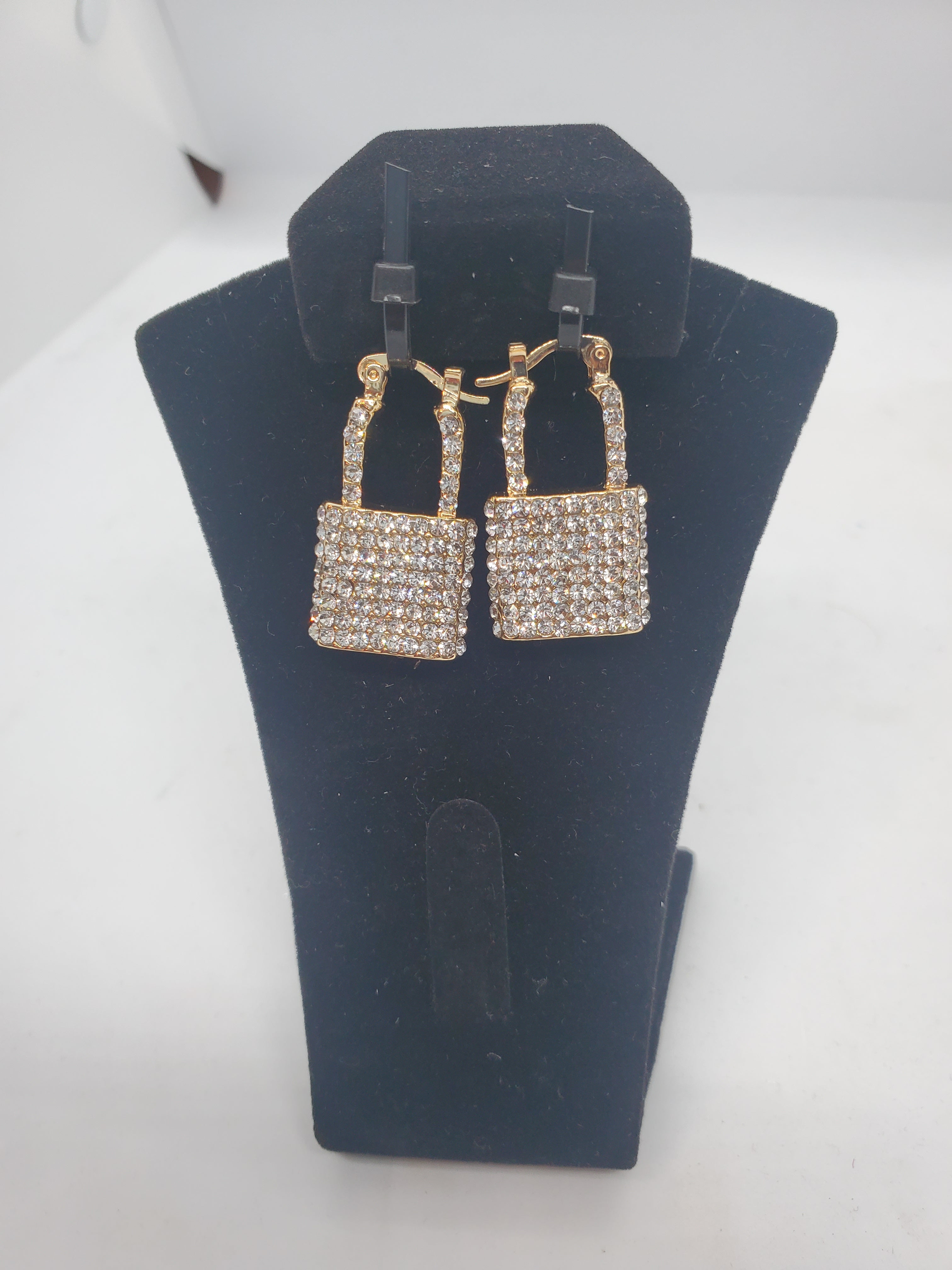 THE LUXE NK GLAM GOLD RHINESTONE LOCKET EARRINGS - J83