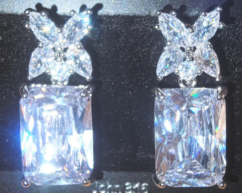 THE LUXE NK GLAM LUXURY JEWELRY COLLECTION - LARGE RHINESTONE DANGLE EARRINGS - 11059