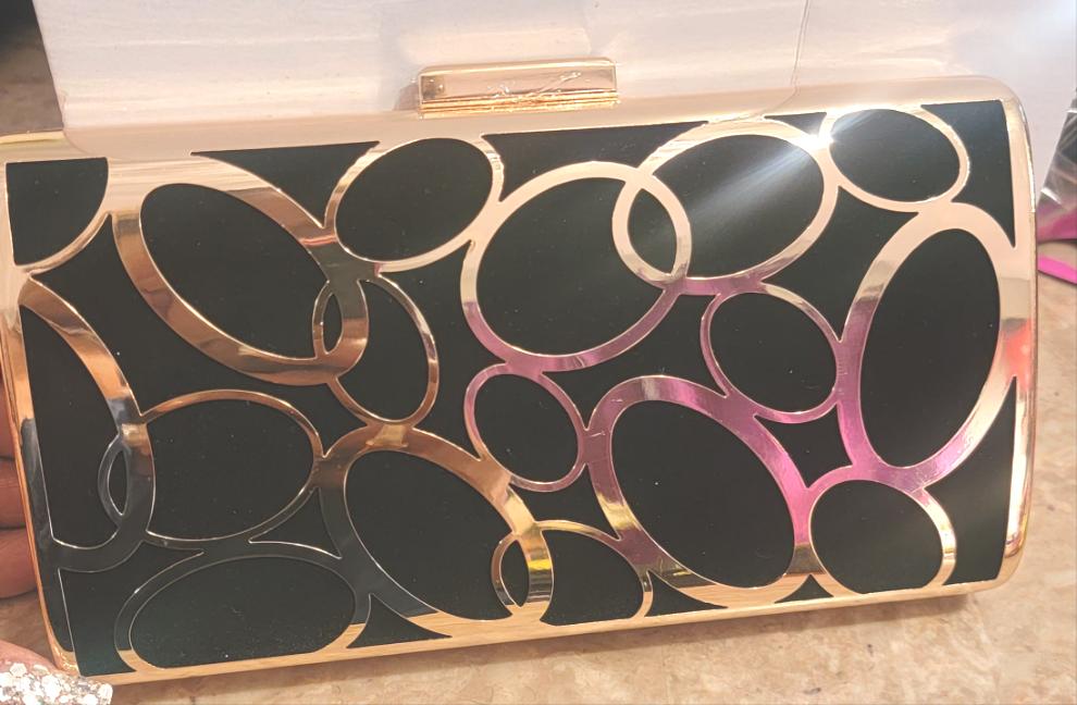 THE LUXE NK GLAM GIRL ACCESSORIES & BELT COLLECTION - GLAM GIRL BLACK & GOLD CLUTCH BAG - MMA1056