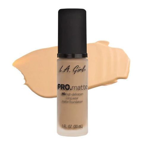 THE LUXE NK GLAM FLY GIRL BEAUTY COLLECTION - PRO MATTE HD FOUNDATION