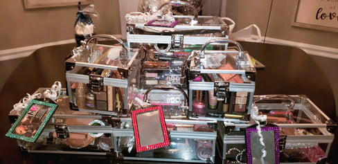 THE LUXE NK GLAM COSMETICS & MORE GLAM BOX - GLAMME