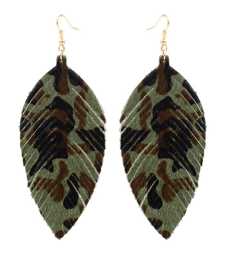 THE LUXE NK GLAM GIRL ACCESSORY & BELT COLLECTION - FEATHER CAMO EARRINGS - 27187