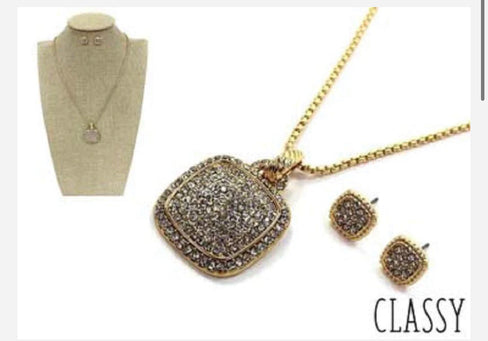 THE LUXE NK GLAM GIRL LUXURY JEWELRY COLLECTION - CZ CLUSTER RHINESTONE PENDANT NECKLACE - N2527
