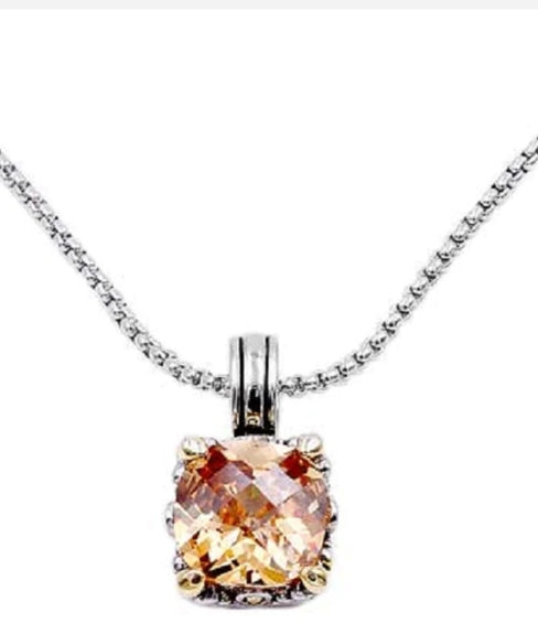 THE LUXE NK GLAM GIRL LUXURY JEWELRY COLLECTION - MEDIUM RHINESTONE PENDANT NECKLACE  - NK3032