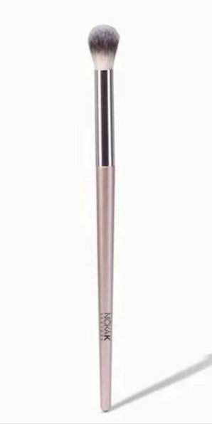 THE LUXE NK GLAM GIRL BEAUTY COLLECTION - BLENDING EYESHADOW BRUSH - TBK11