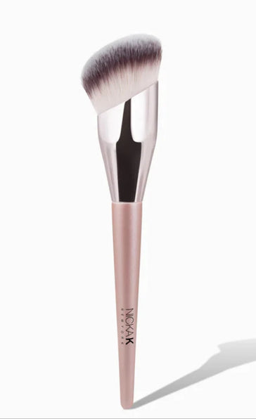 THE LUXE NK GLAM FLY GIRL BEAUTY COLLECTION -  ANGLED FOUNDATION BRUSH - TBPK26