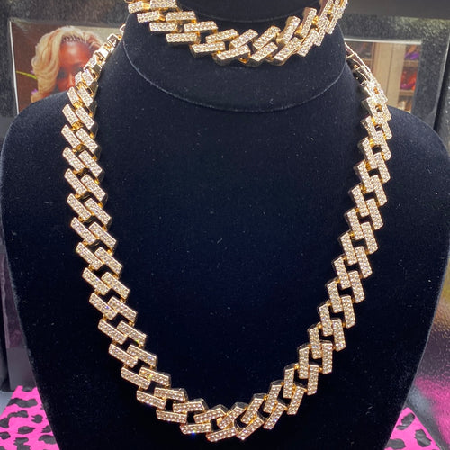 THE LUXE CLASSIC CUBAN LINK SET - J318