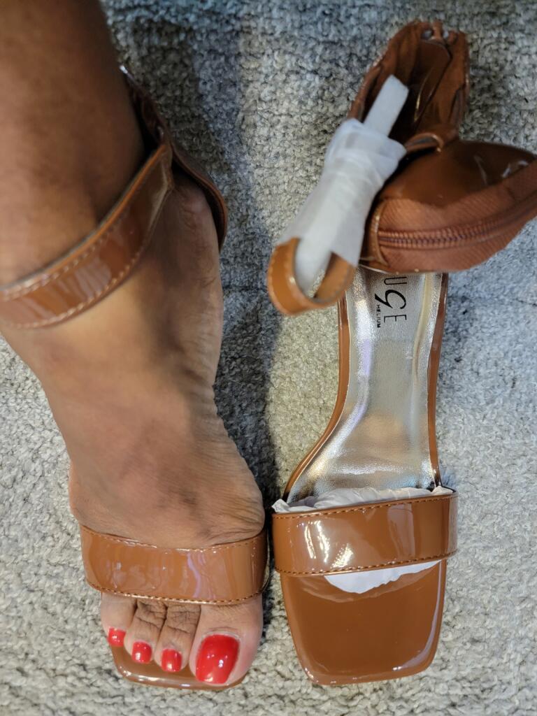 THE LUXE CLASSIC NK POUCH HEELS- NKF180