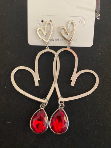 THE LUXE NK GLAM GIRL ACCESSORY & BELT COLLECTION - DOUBLE HEART RHINESTONE EARRINGS  - VE3327