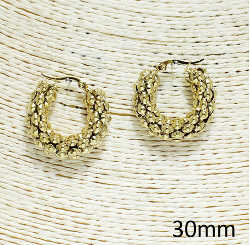 THE LUXE NK GLAM GIRL LUXURY JEWELRY COLLECTION - HEARTS ON FIRE HEART HOOP EARRINGS - VER5278