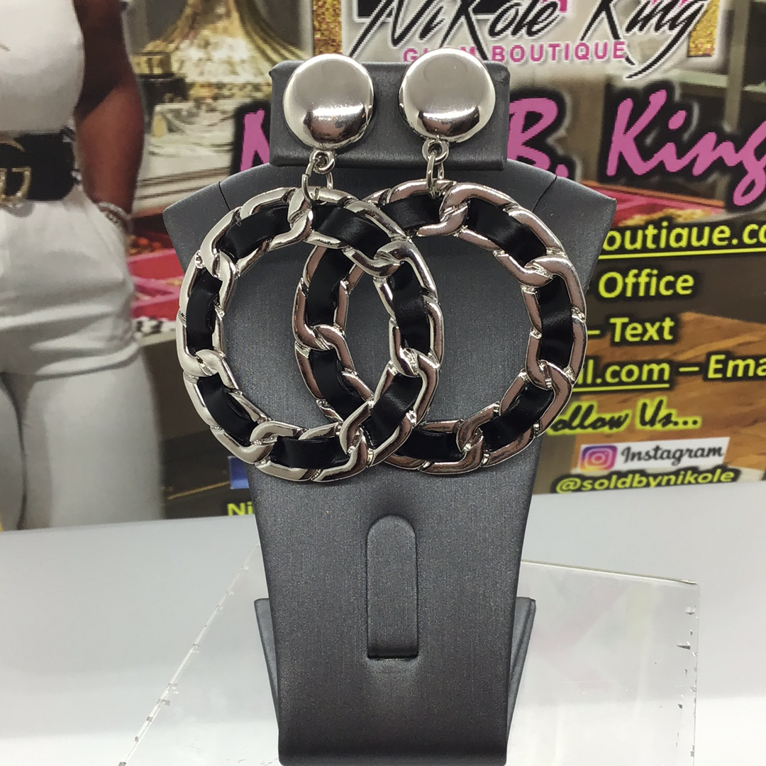 THE LUXE CLASSIC NK GLAM EARRINGS- J264