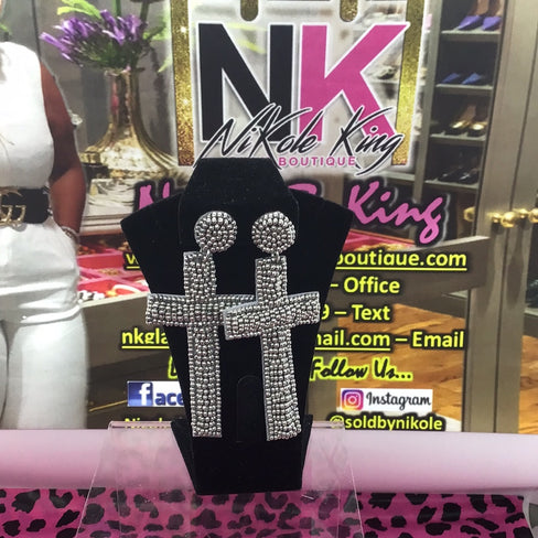 THE LUXE CLASSIC CROSS EARRINGS- J302
