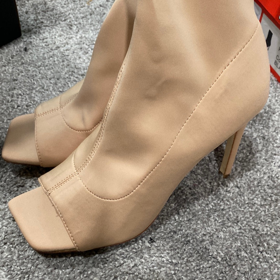 THE LUXE CLASSIC NK HEELS - NKF184