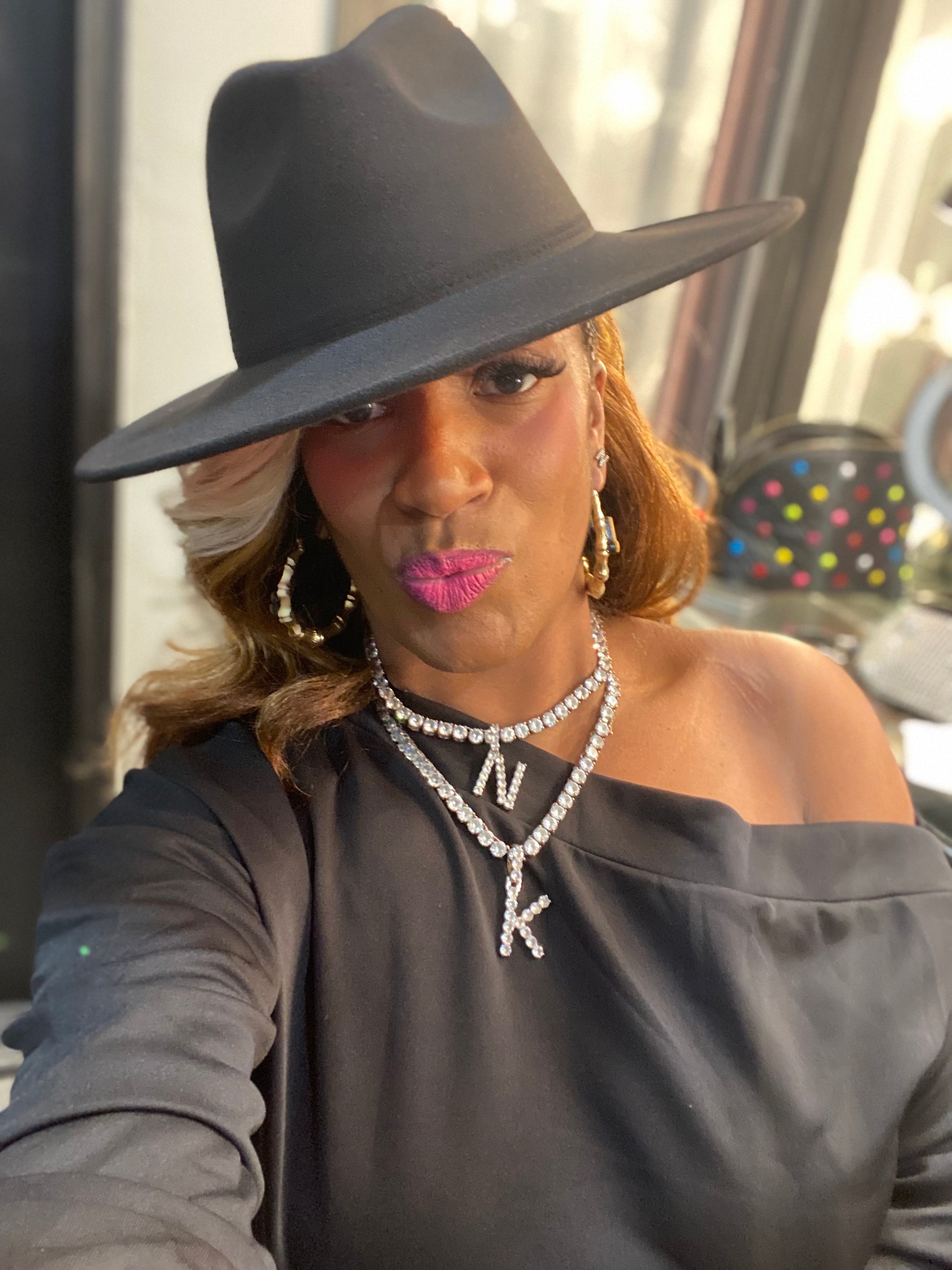 THE LUXE CLASSIC NK OFF THE SHOULDER TOP-NK104